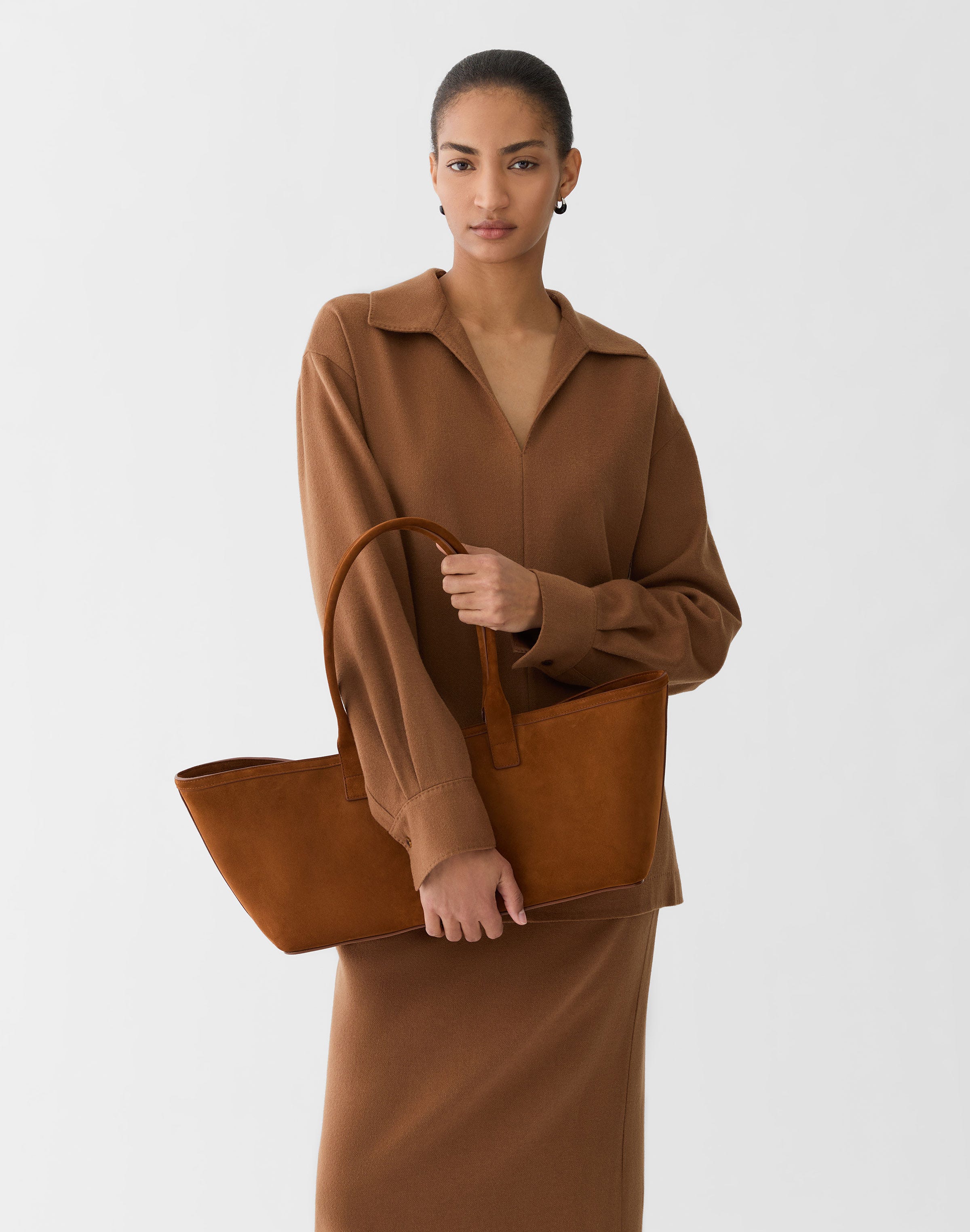 Suede East West L Tote