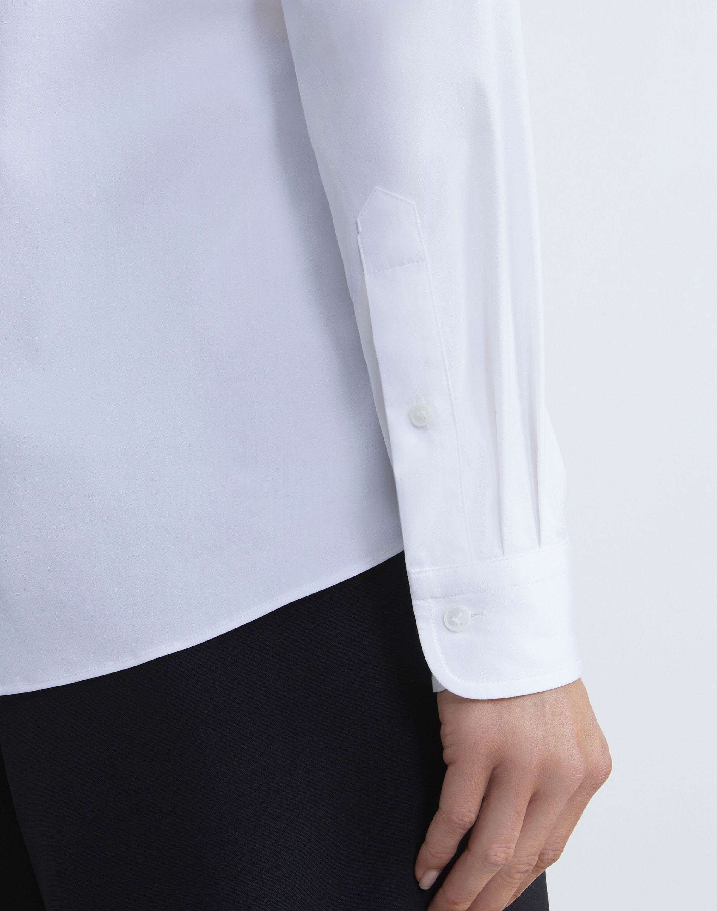 Plus-Size Stretch Cotton Shirt