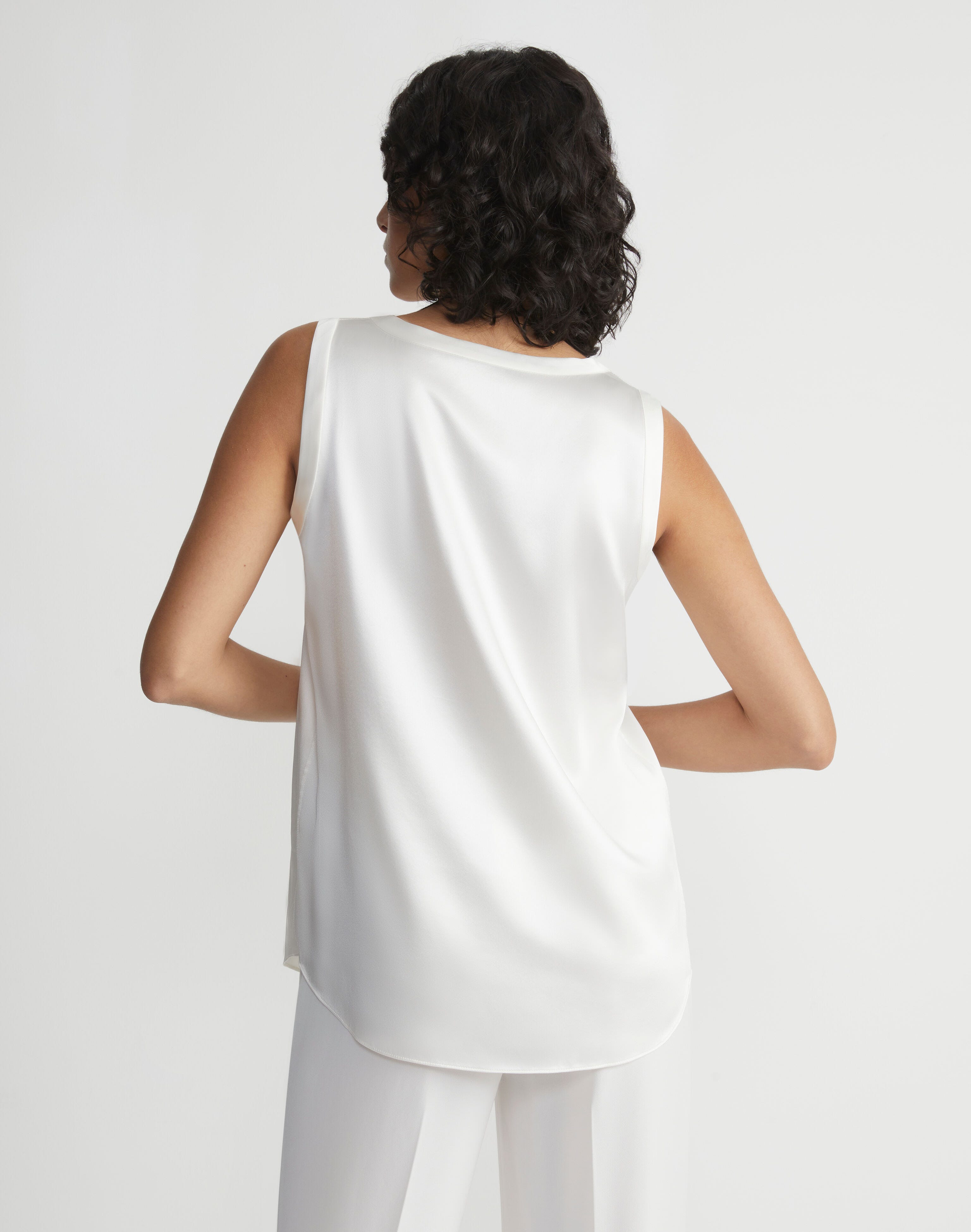 Petite Perla Blouse In Charmeuse
