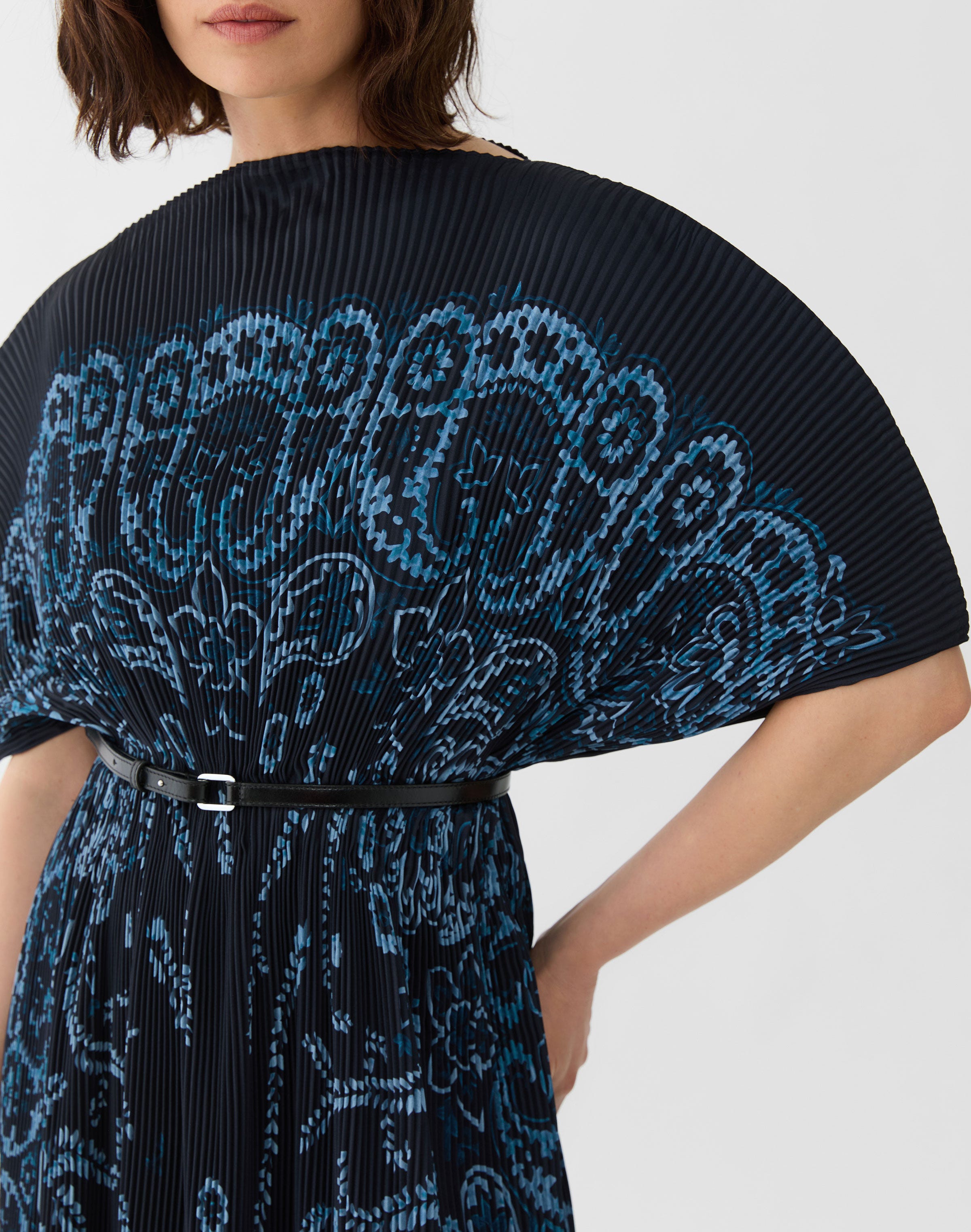 Bandana Print Plissé Belted Dress 