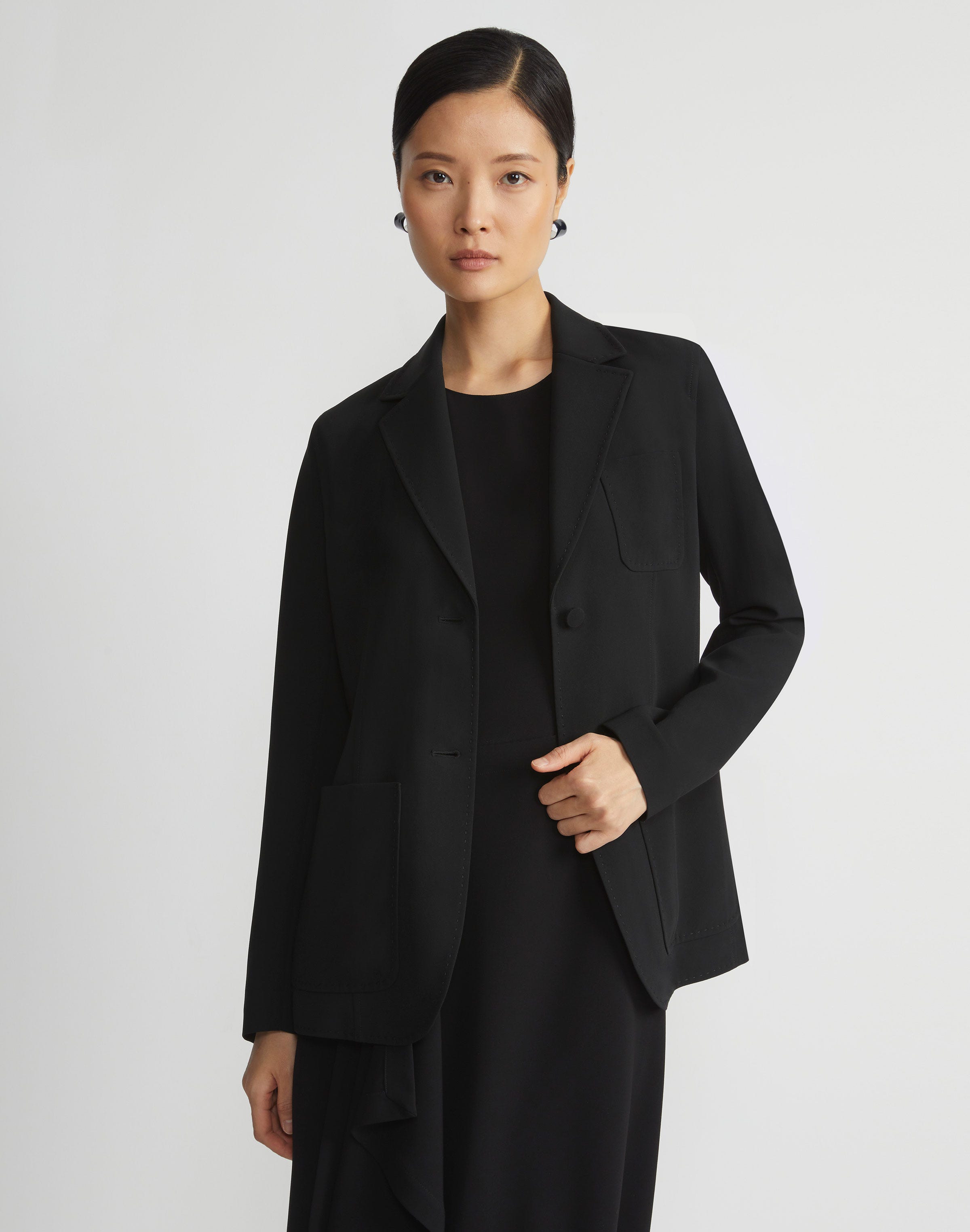 Petite Finesse Crepe Three Pocket Blazer
