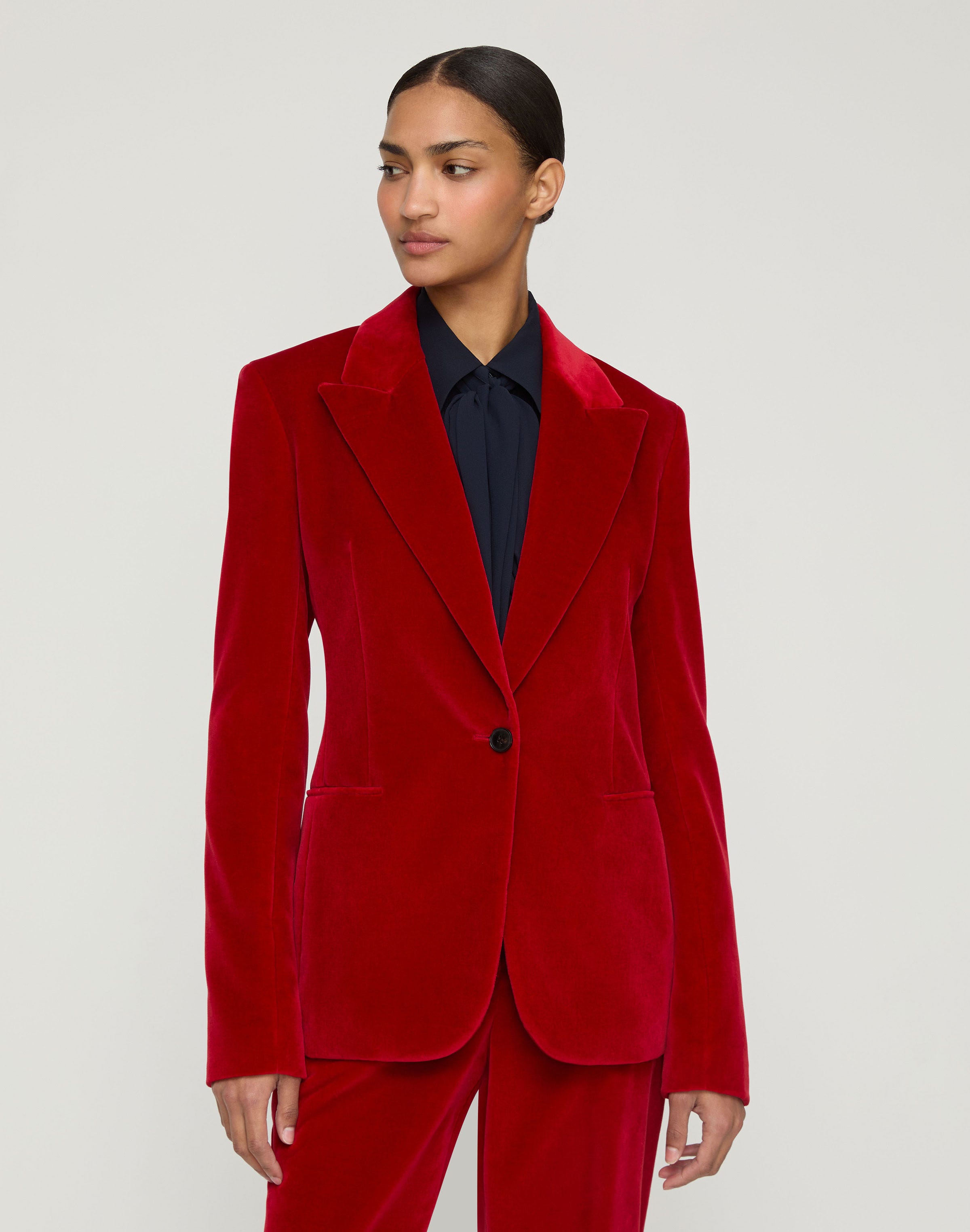 Plus-Size Velvet Single Button Fitted Blazer