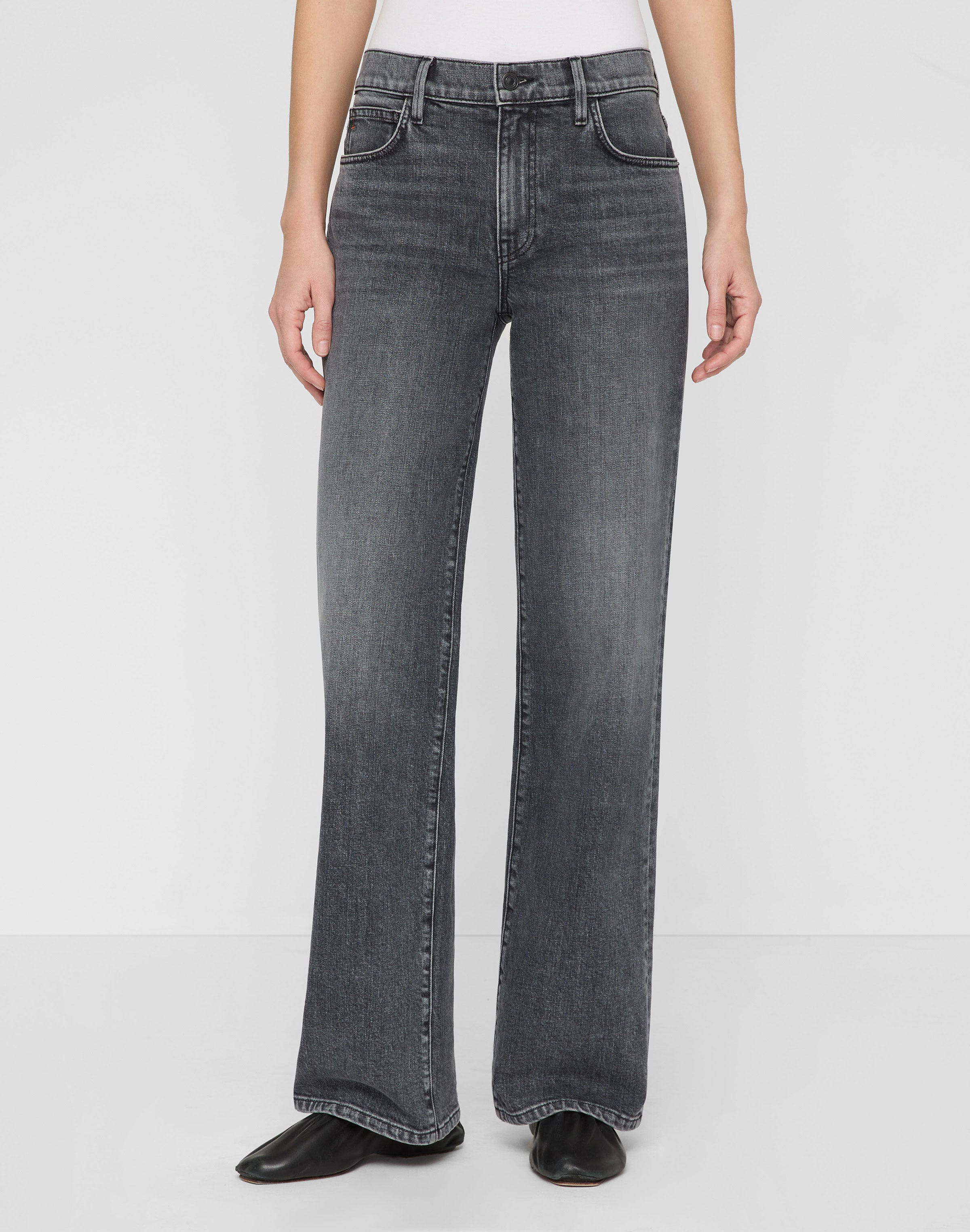 L148 Denim Wyckoff Wide Leg Jean