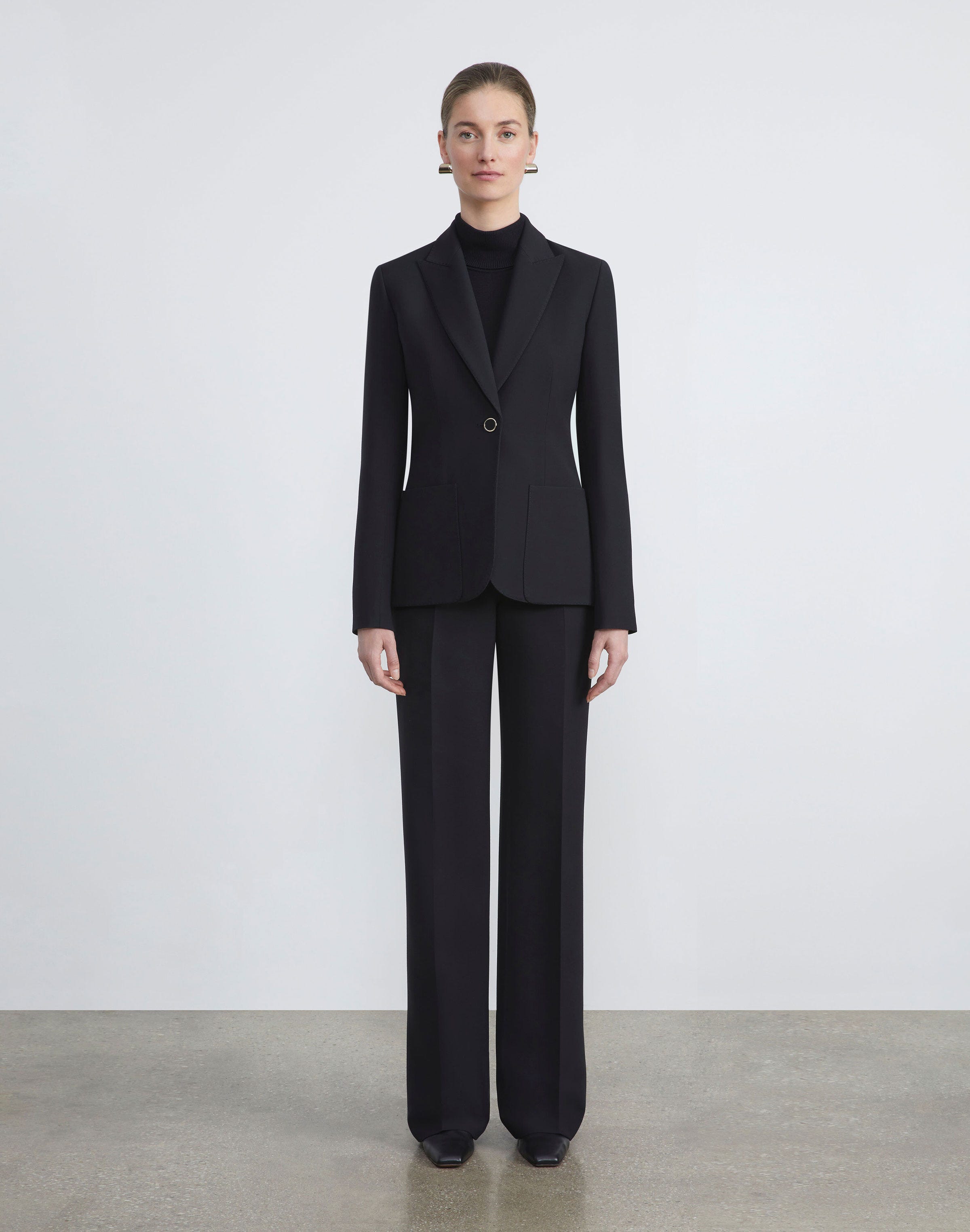 Petite Wool-Silk Crepe Gates Pant