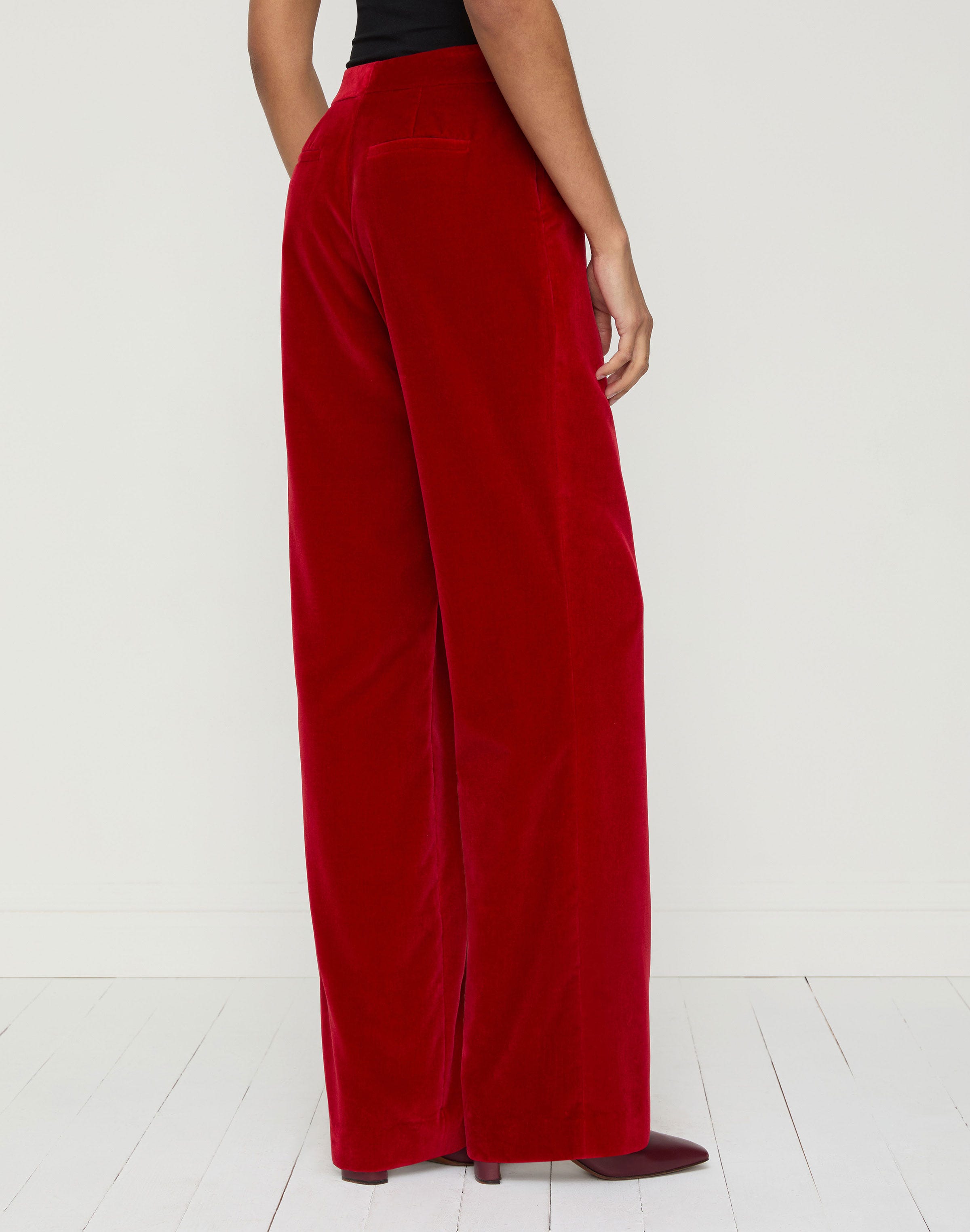 Plus-Size Velvet Gates Pant