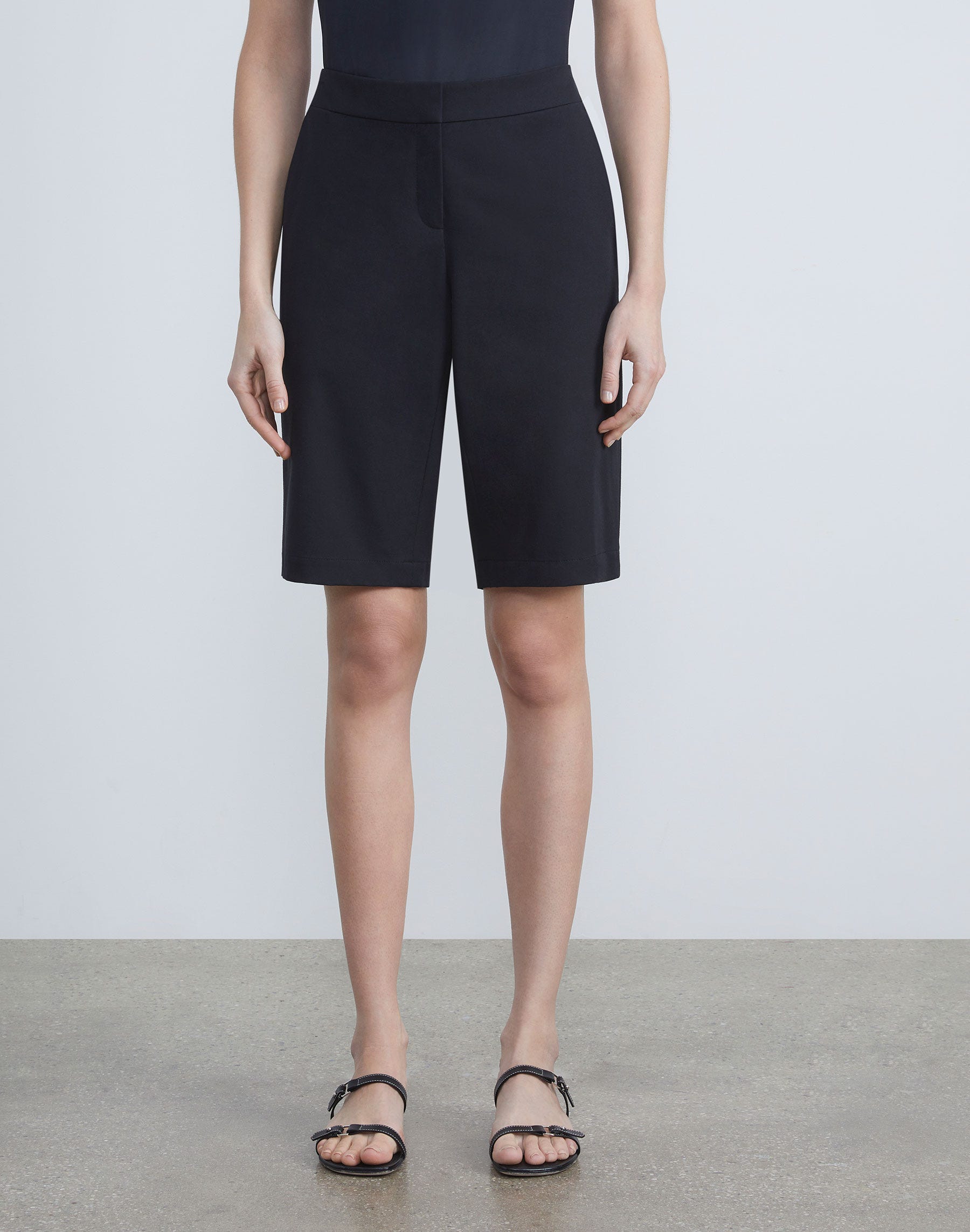 Technical Stretch Cotton Twill Manhattan Bermuda Short