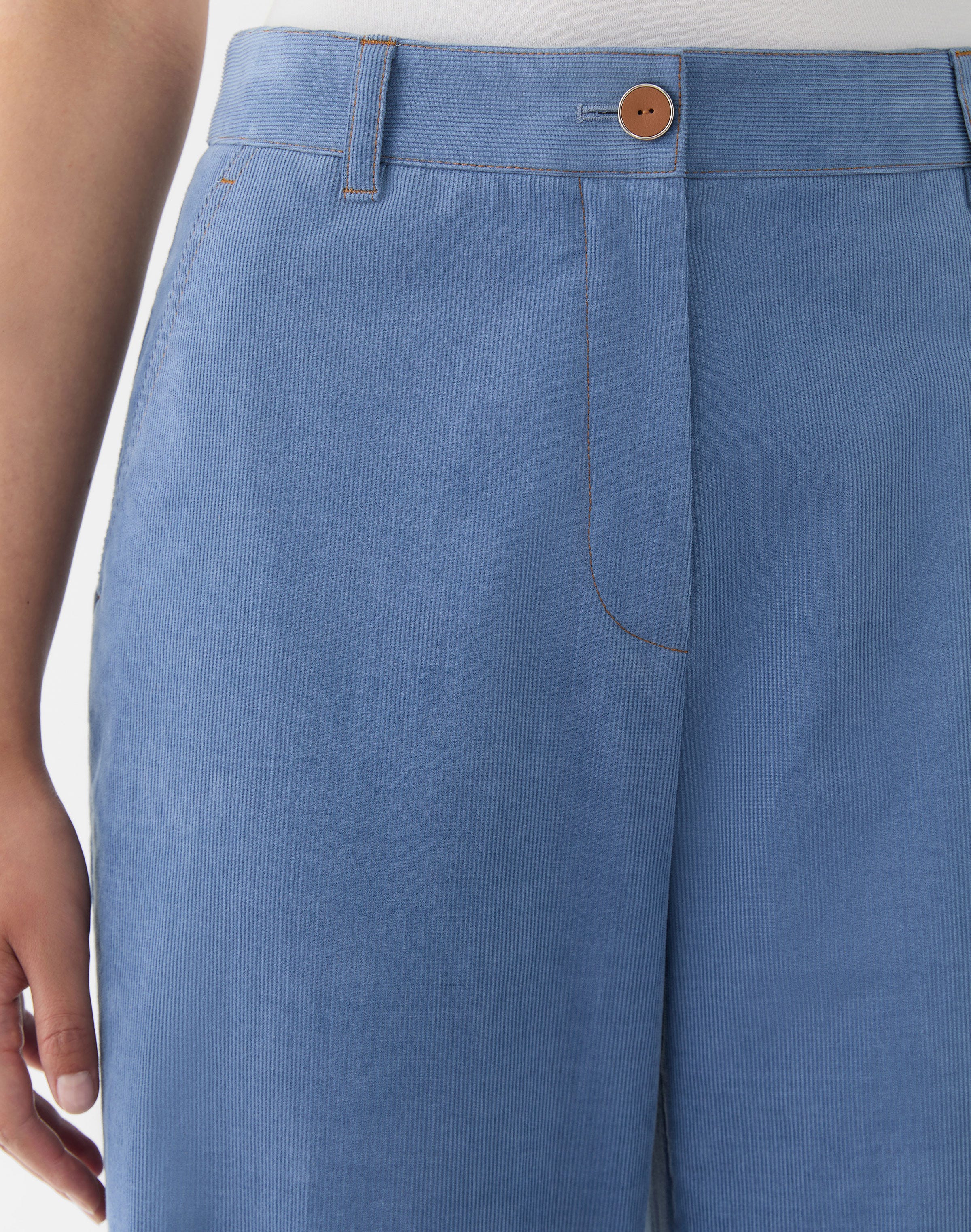Fine Wale Corduroy Kent Barrel Leg Pant
