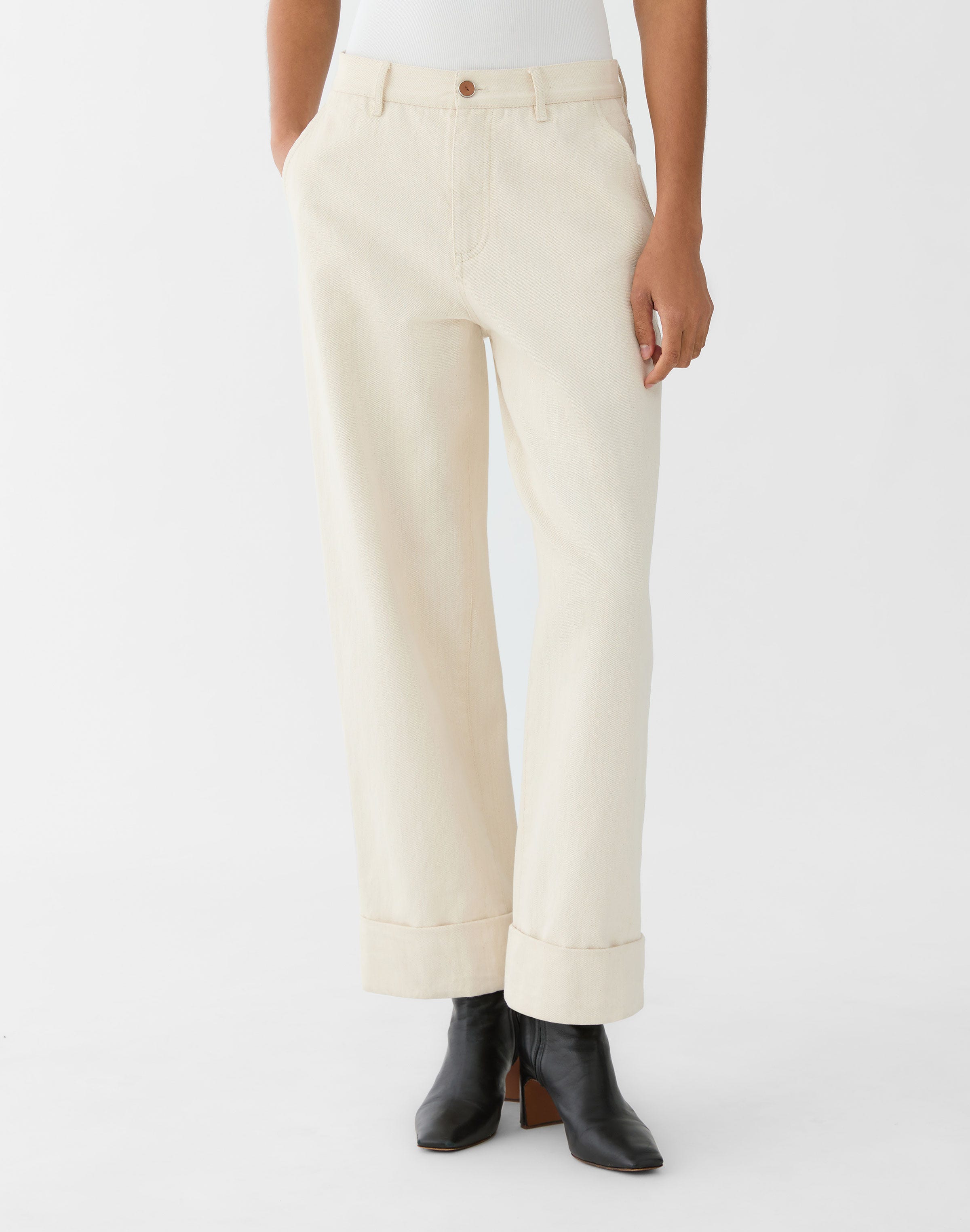 L148 Denim Highline Straight Ankle Jean