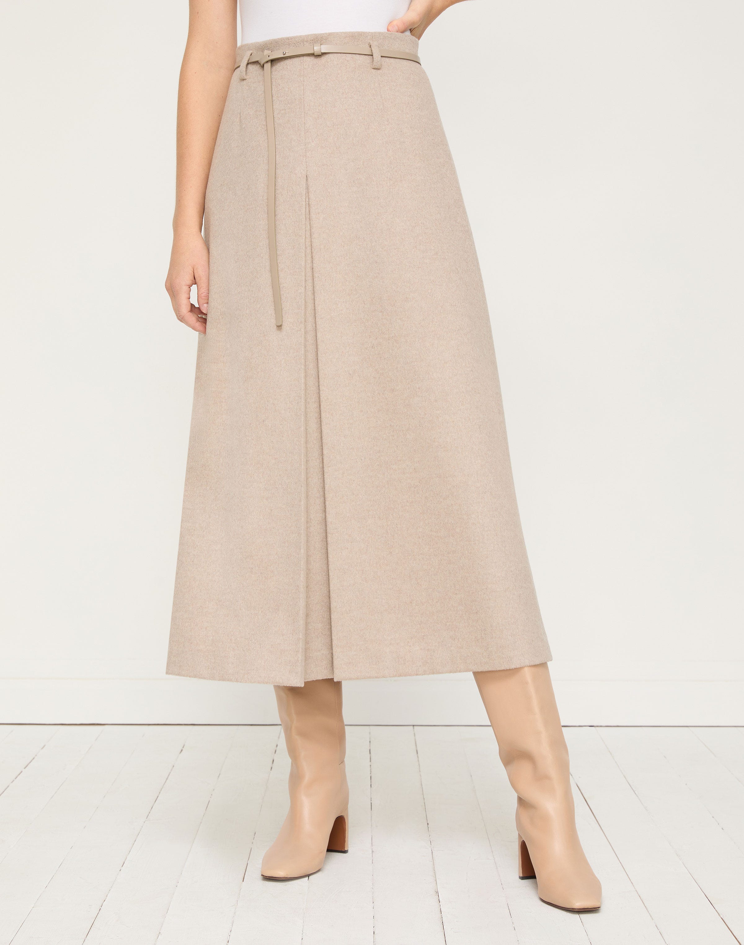 Brushed Wool-Cashmere Flannel Belted A-Line Skirt