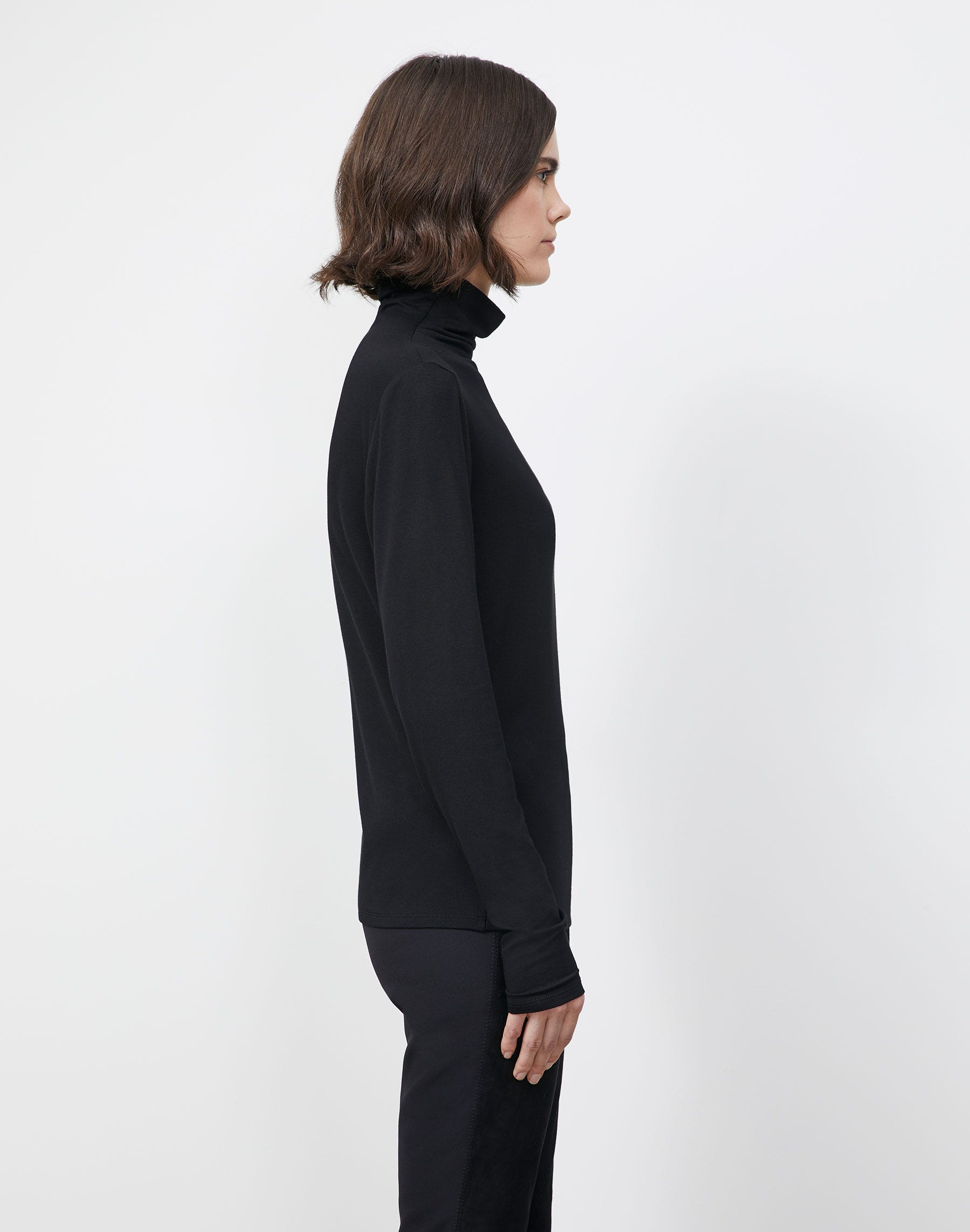 Nouveau Jersey Turtleneck